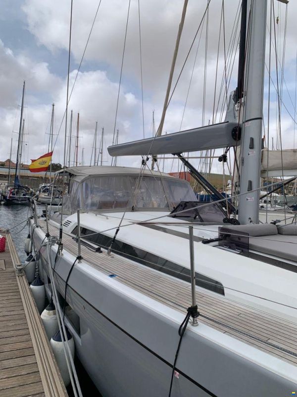 Beneteau Oceanis 51.1