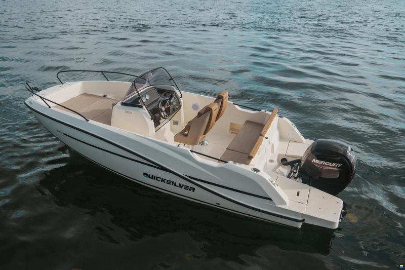 Quicksilver 605 Open