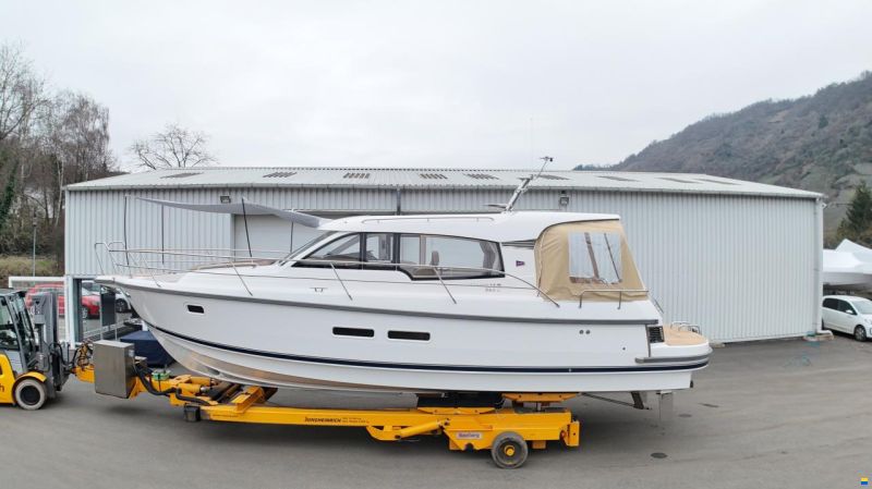 Nimbus 365 Coup&eacute;