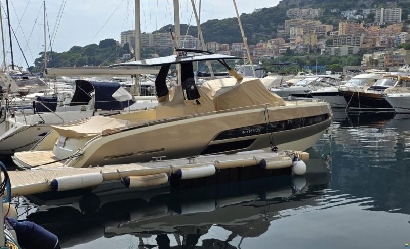 Invictus GT 320