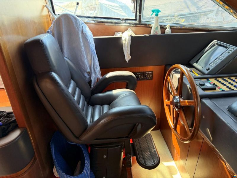 Sanlorenzo 82