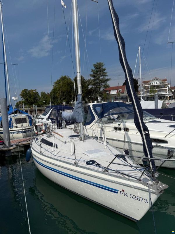 Jeanneau Aquila 28