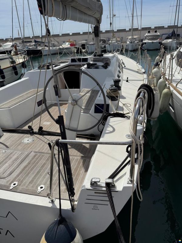 Solaris 37