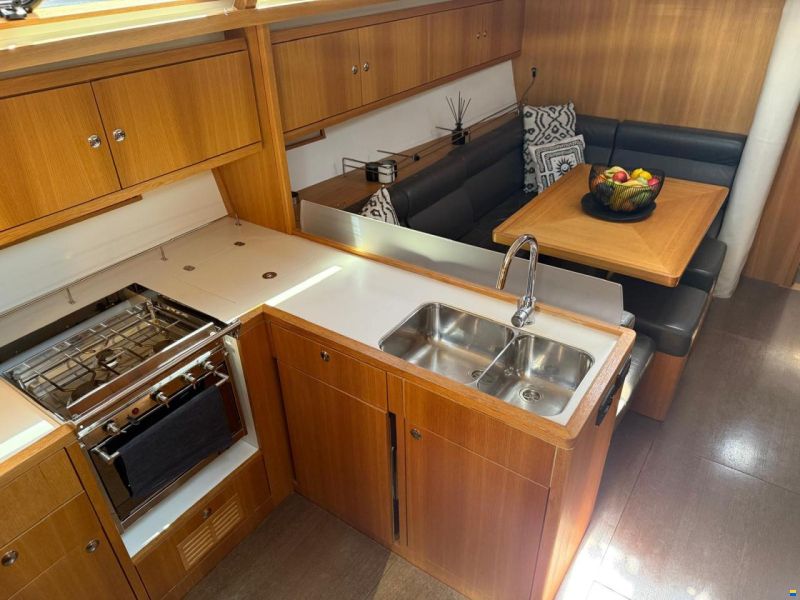 Solaris 48