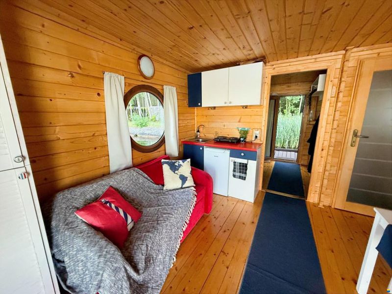 Houseboat with the Soul