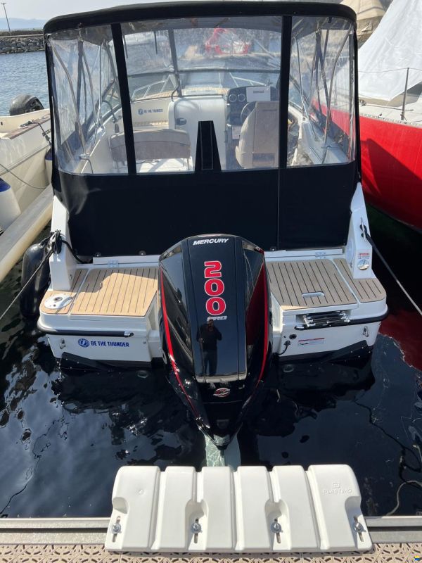 Quicksilver 675 Cruiser