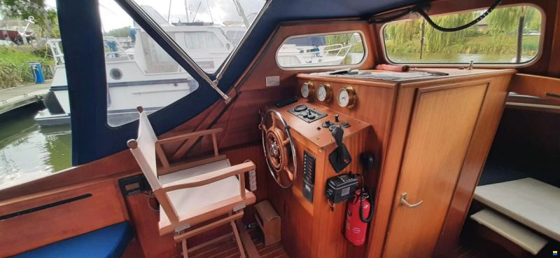 Elegant 800 Vlet