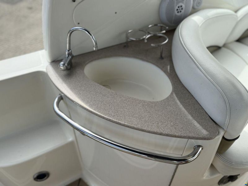 Searay Sundancer 275
