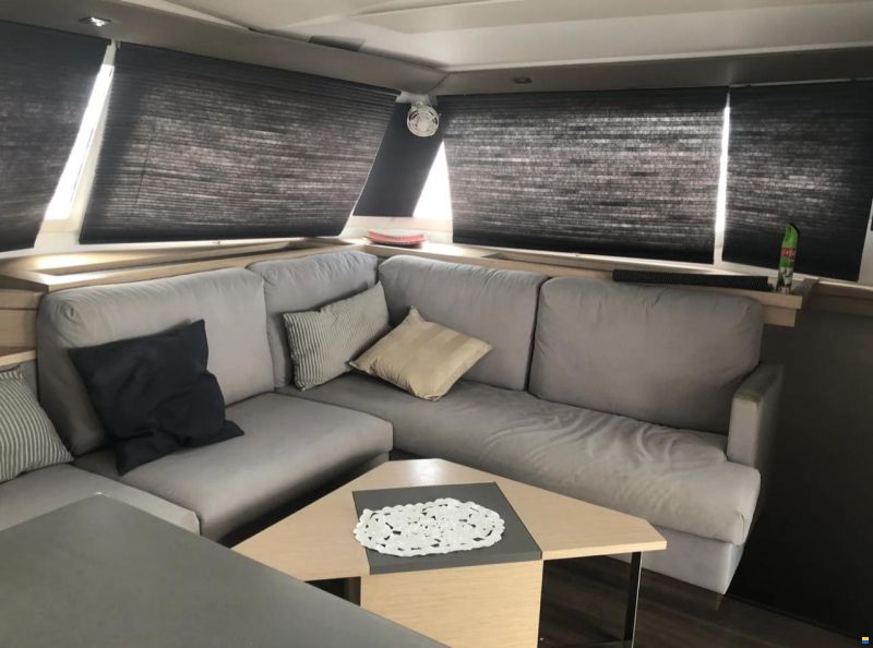 Fountaine Pajot Saona 47