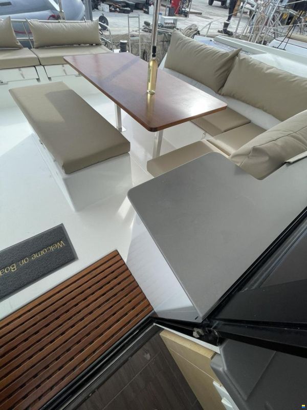 Fountaine Pajot Saona 47