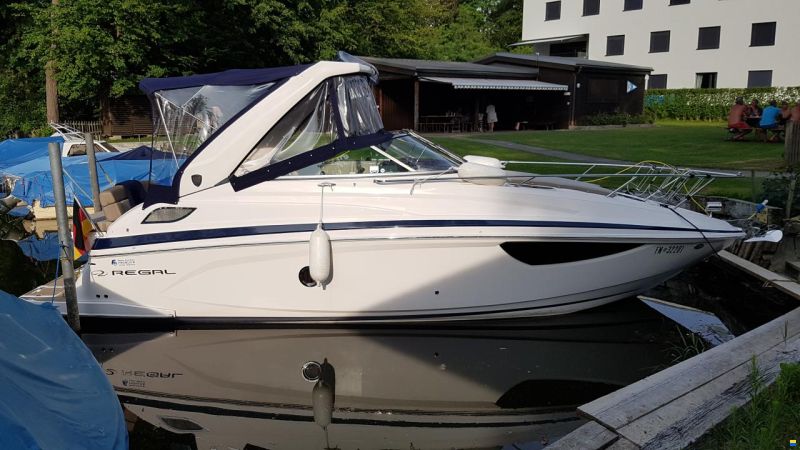 Regal 28 Express