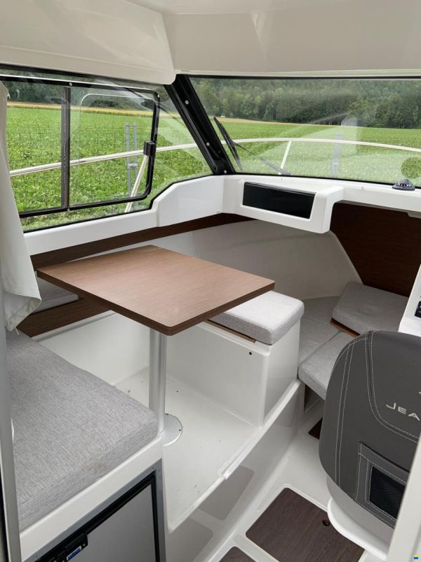 Jeanneau Merry Fisher 605