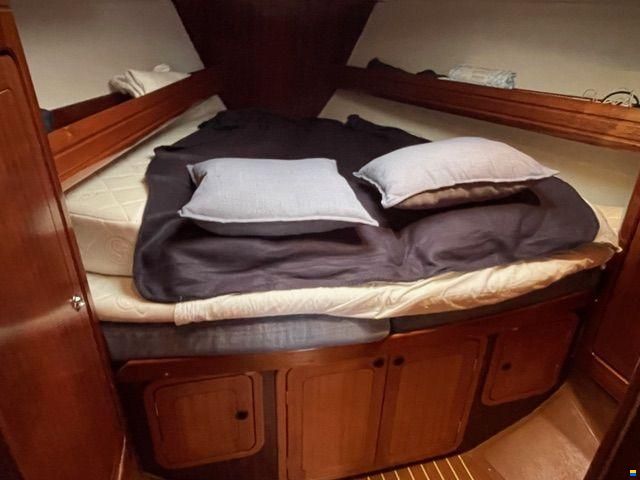 Bavaria 37 C