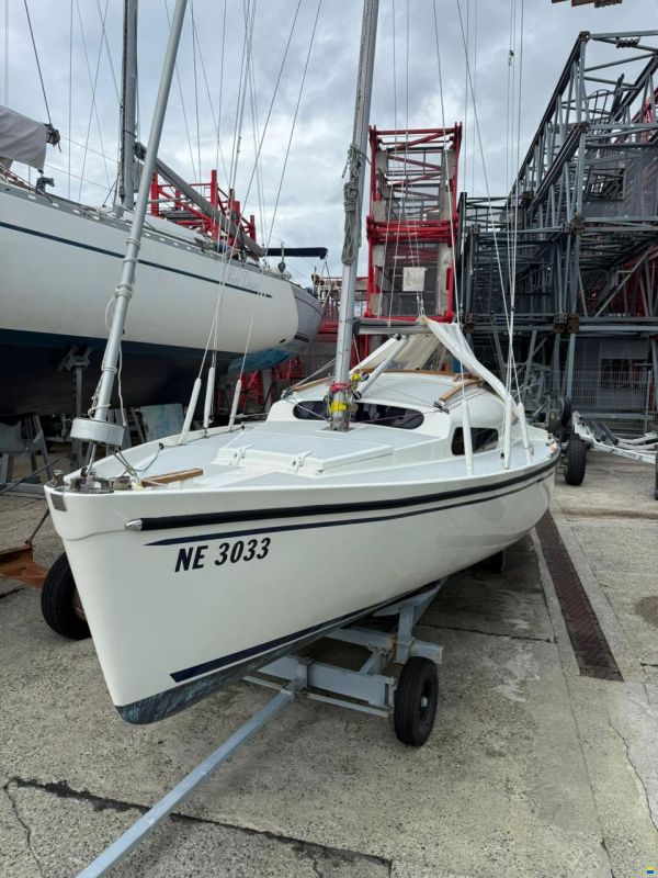 Périsset DC 20