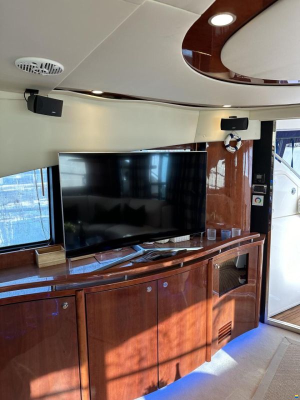 Fairline Squadron 58