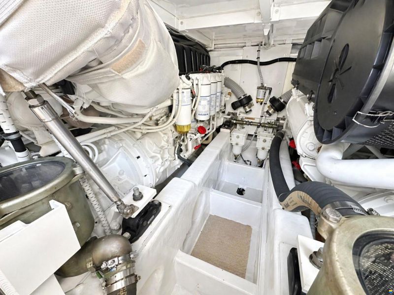 Fairline Squadron 58