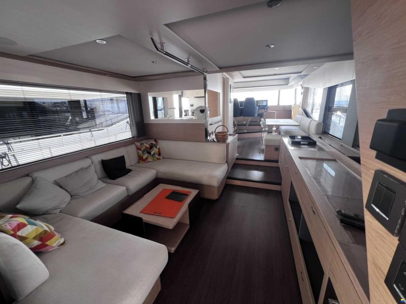 Beneteau Swift Trawler 62'