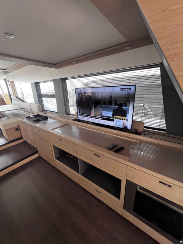 Beneteau Swift Trawler 62'