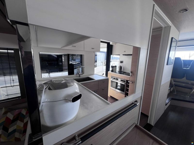 Beneteau Swift Trawler 62'