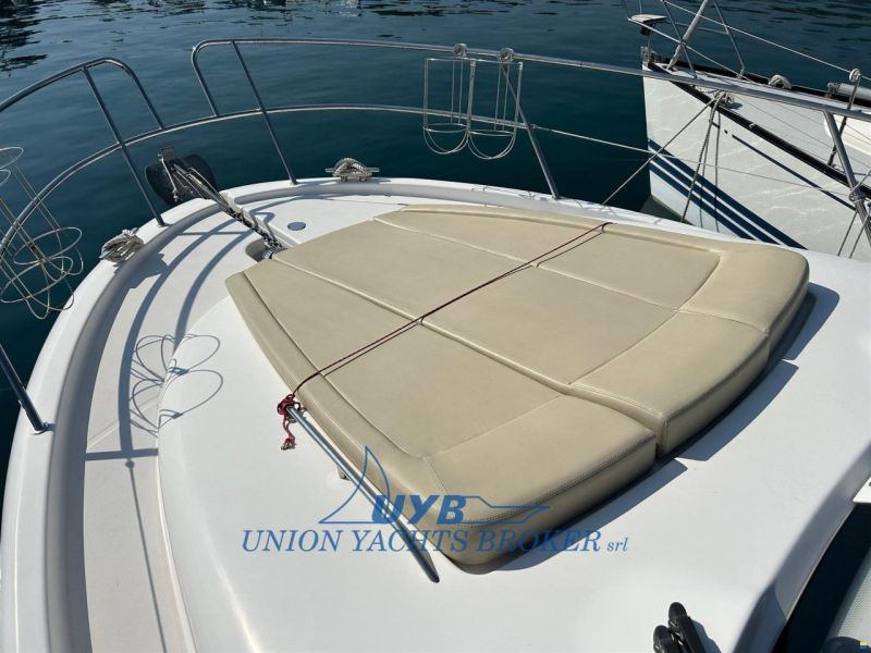 Prestige 32