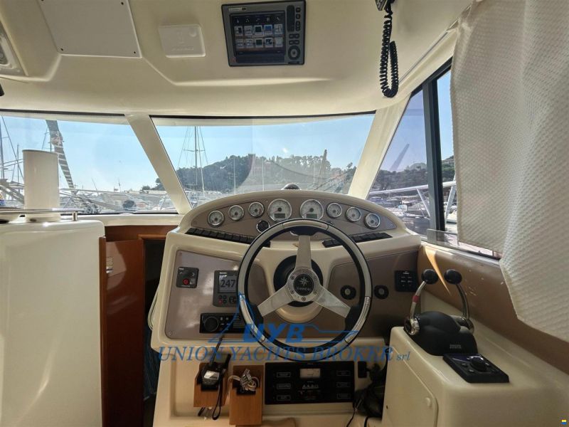 Prestige 32