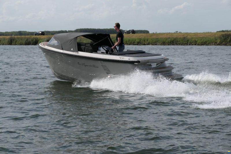 Oud Huijzer 650 Tender