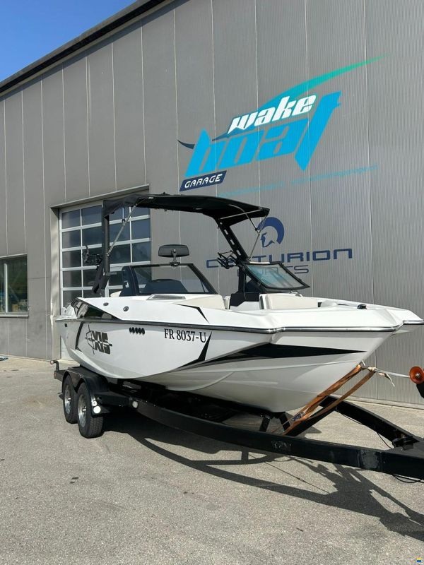 Axis A20 2017 Surf Gate