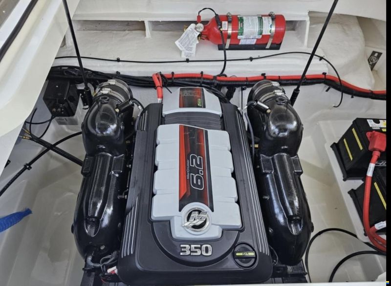 Sea Ray 250 SLX