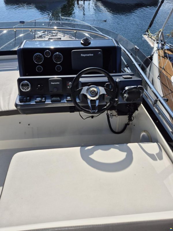 Galeon 420 Fly