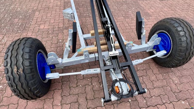 Weihe Yachting Bootstrailer 25 km/h, 4t