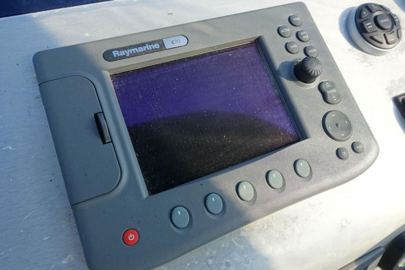 Sealine S34