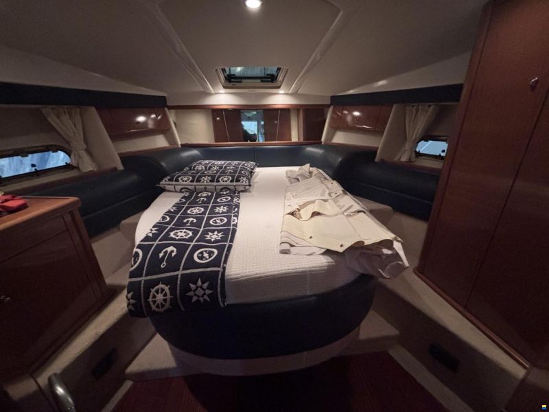 Sealine S42 Open