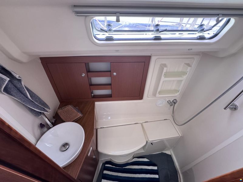 Hanse 385