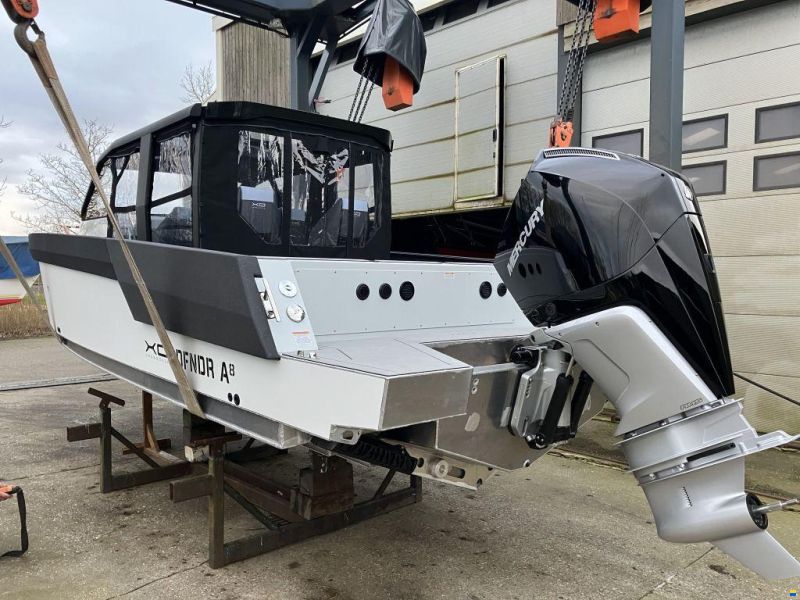 XO Boats DFNDR A8 DEMO 2025
