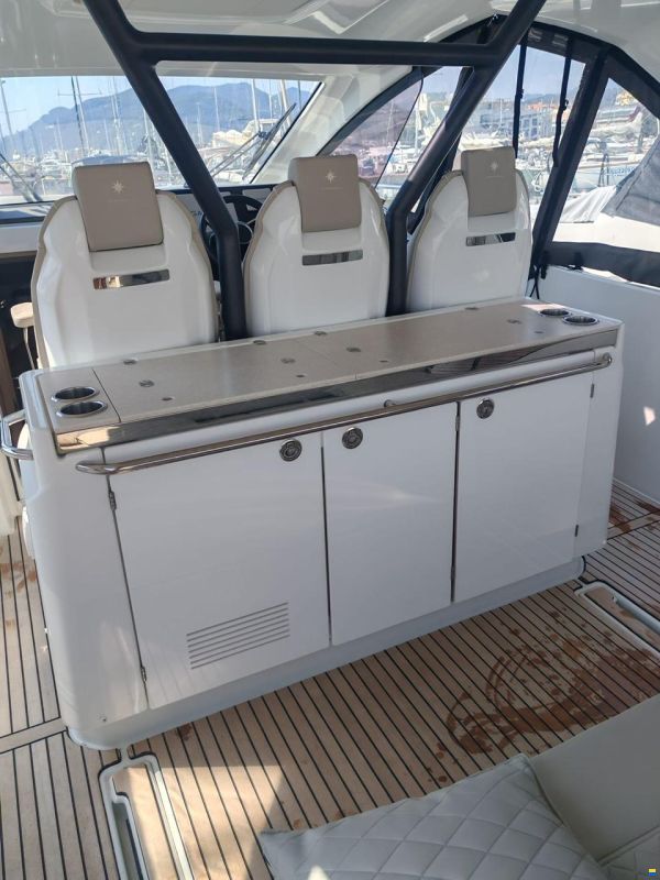 Jeanneau DB37 IB