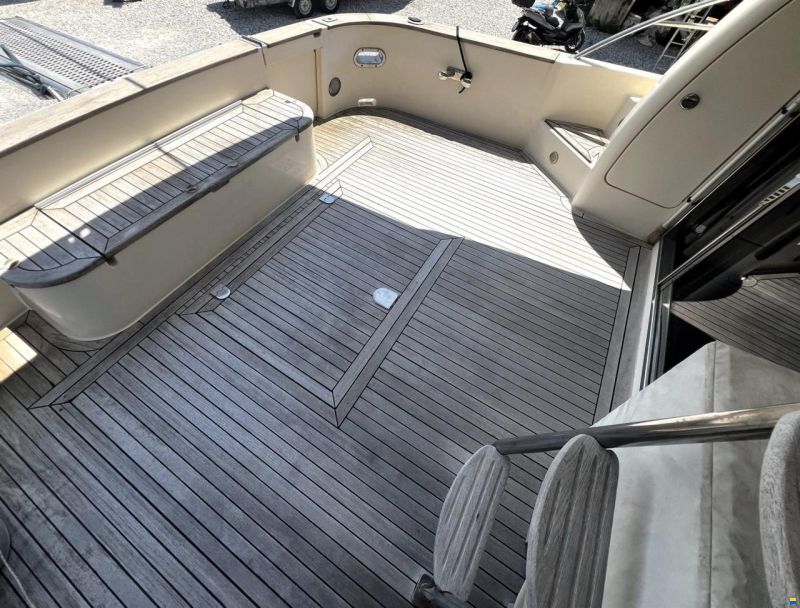 Portofino Marine 37 FLY