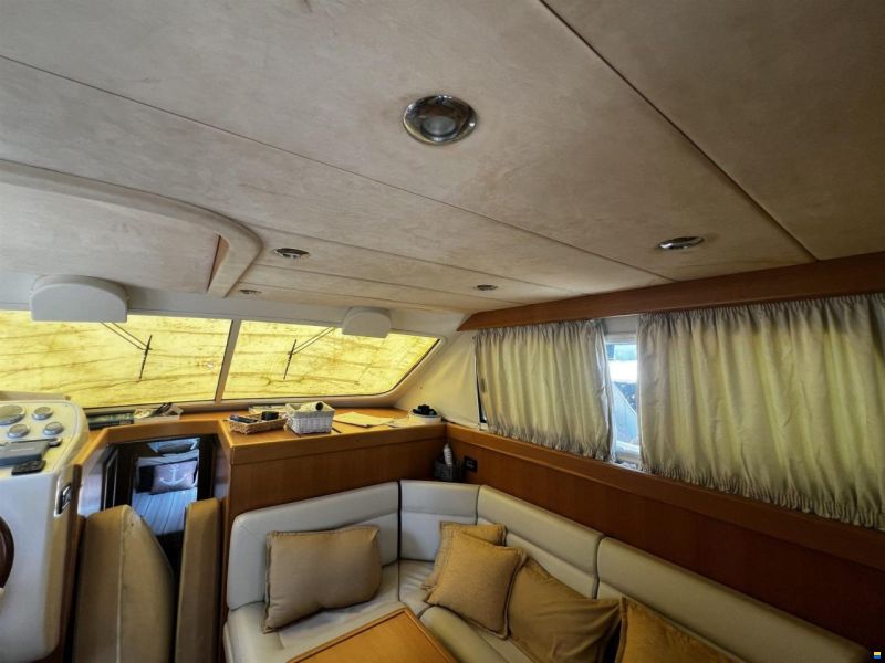 Portofino Marine 37 FLY