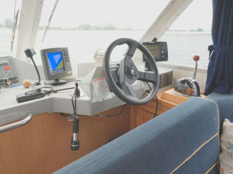 NB Marine 8700