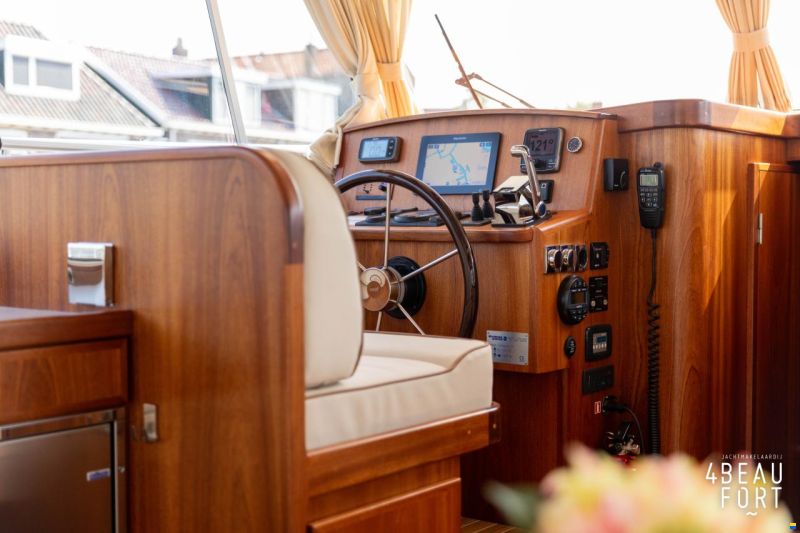 Brandsma Luna 37