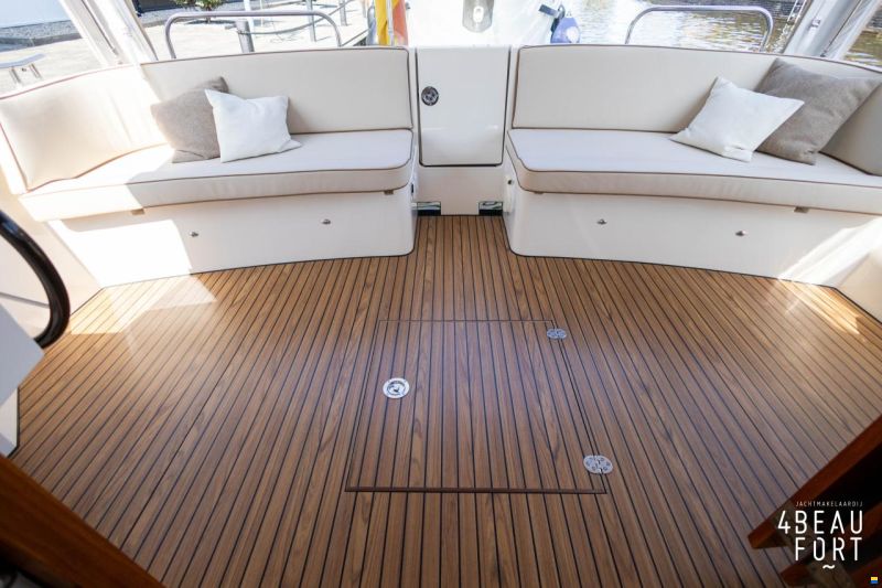 Brandsma Luna 37