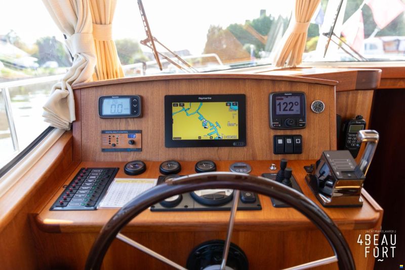 Brandsma Luna 37
