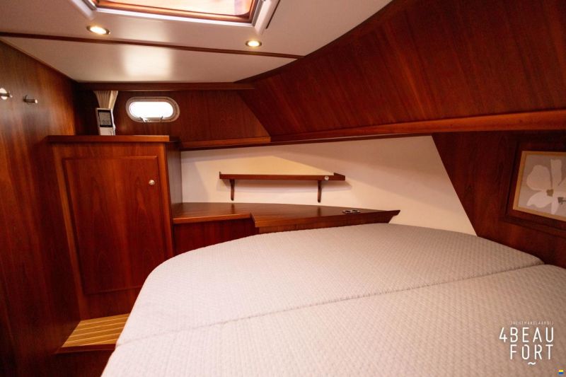 Brandsma Luna 37