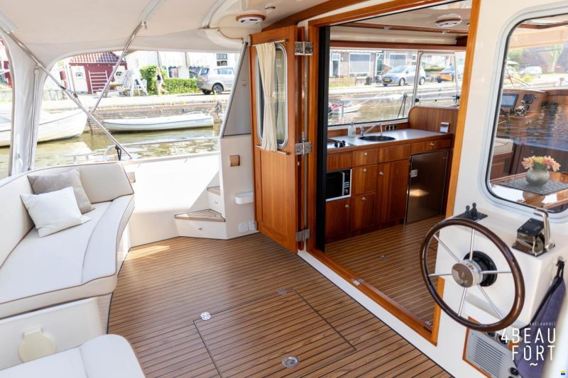 Brandsma Luna 37
