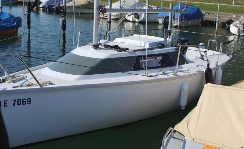 Yachting France Jouet 550