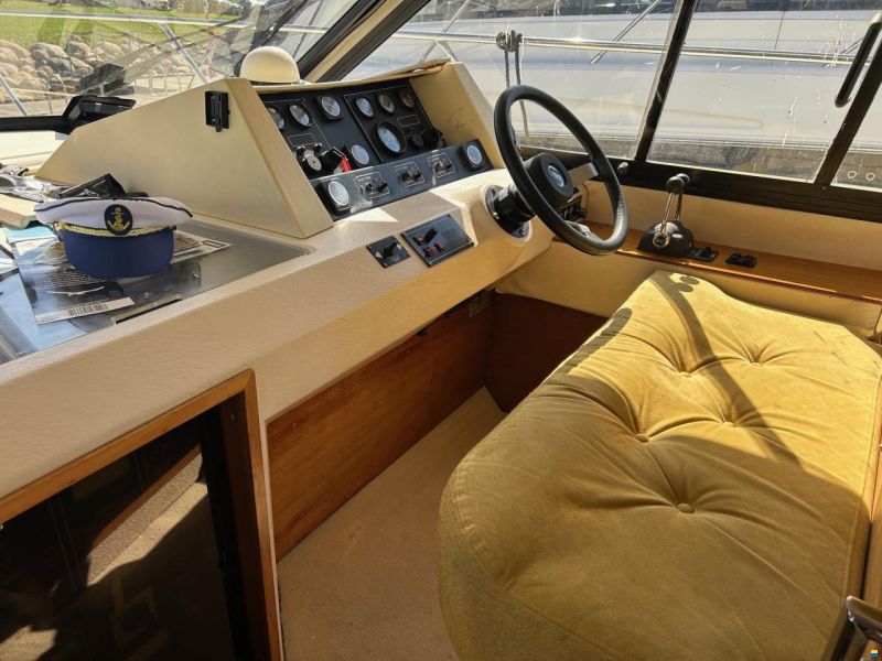 Princess 435