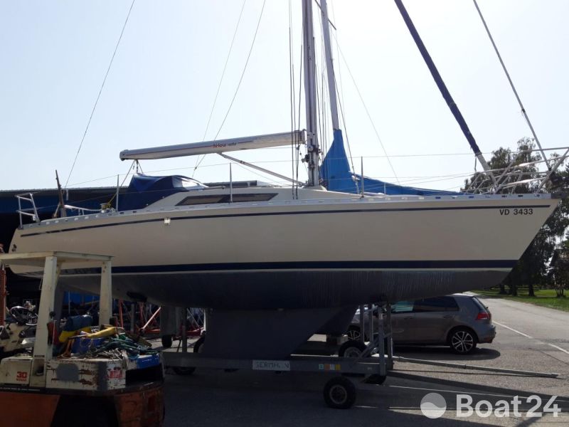Beneteau First 32