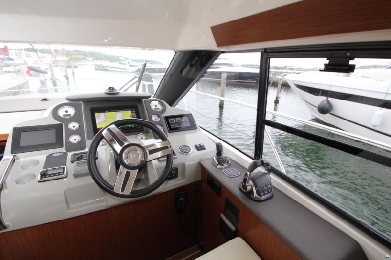 Bavaria Virtess 420 Fly