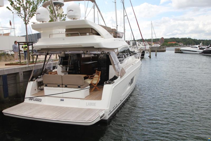 Bavaria Virtess 420 Fly