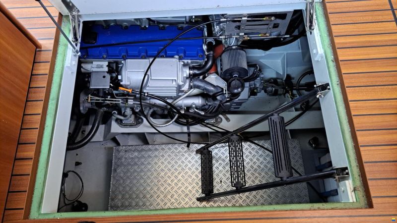 Linssen Grand Sturdy 40.9 AC