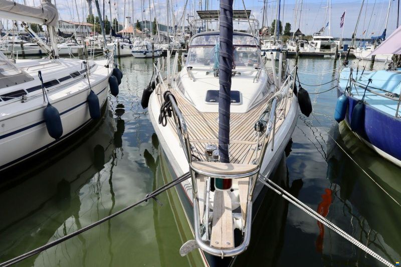 Maxi 38